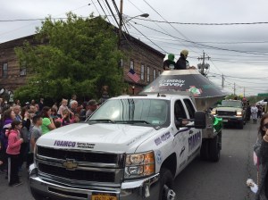 Alien Fest - Saucer Float
